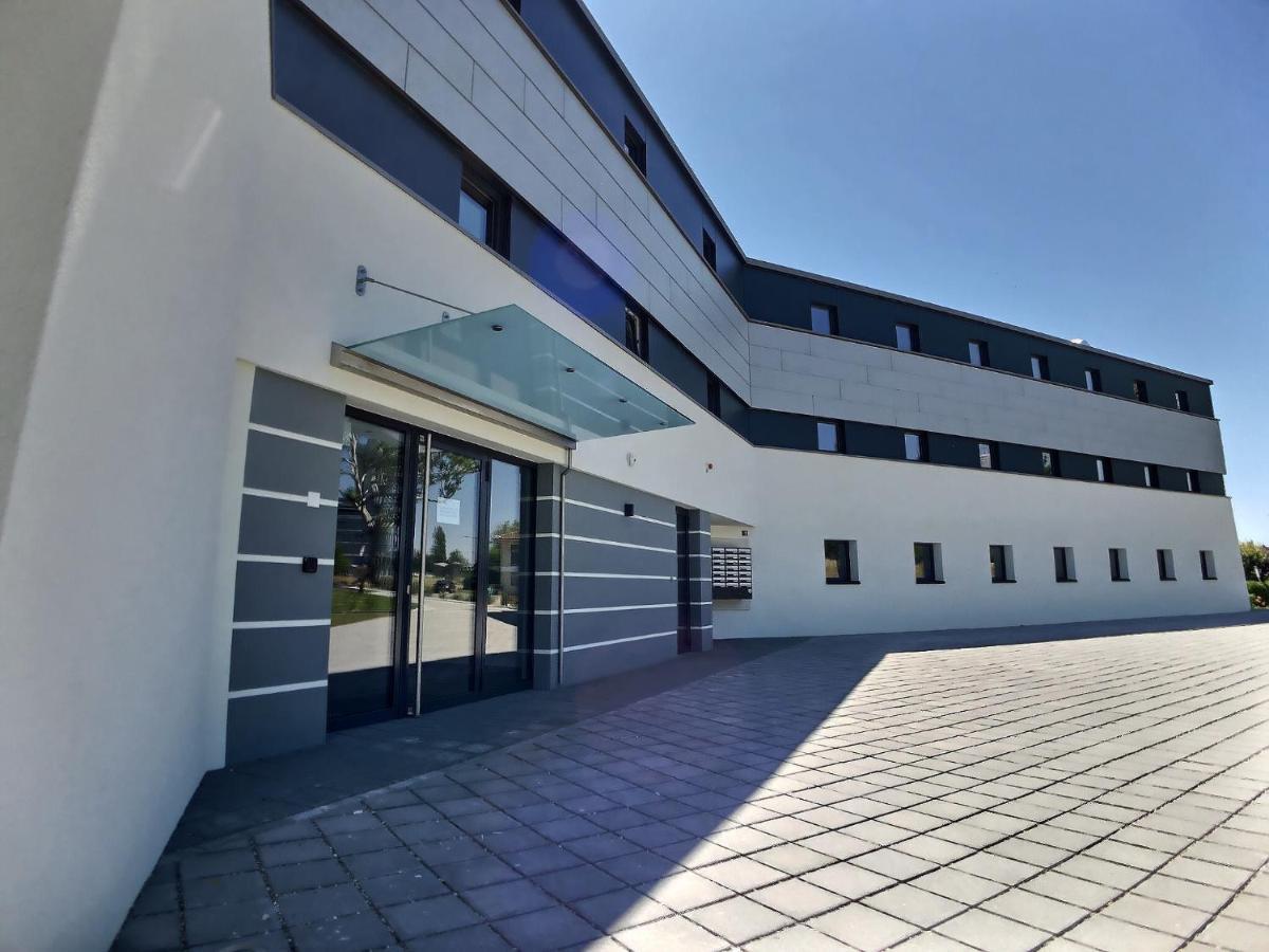 سان سولبيس Attica Residences, Lausanne المظهر الخارجي الصورة